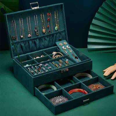 mah-test04:3 layer jwellery organizer green